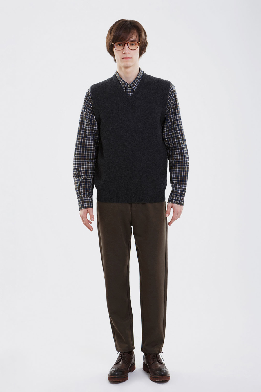 Купить жилет из кашемира gobi. Цвет: Чёрно-синий, Графитовый, Тёмно-серый, Серый 
