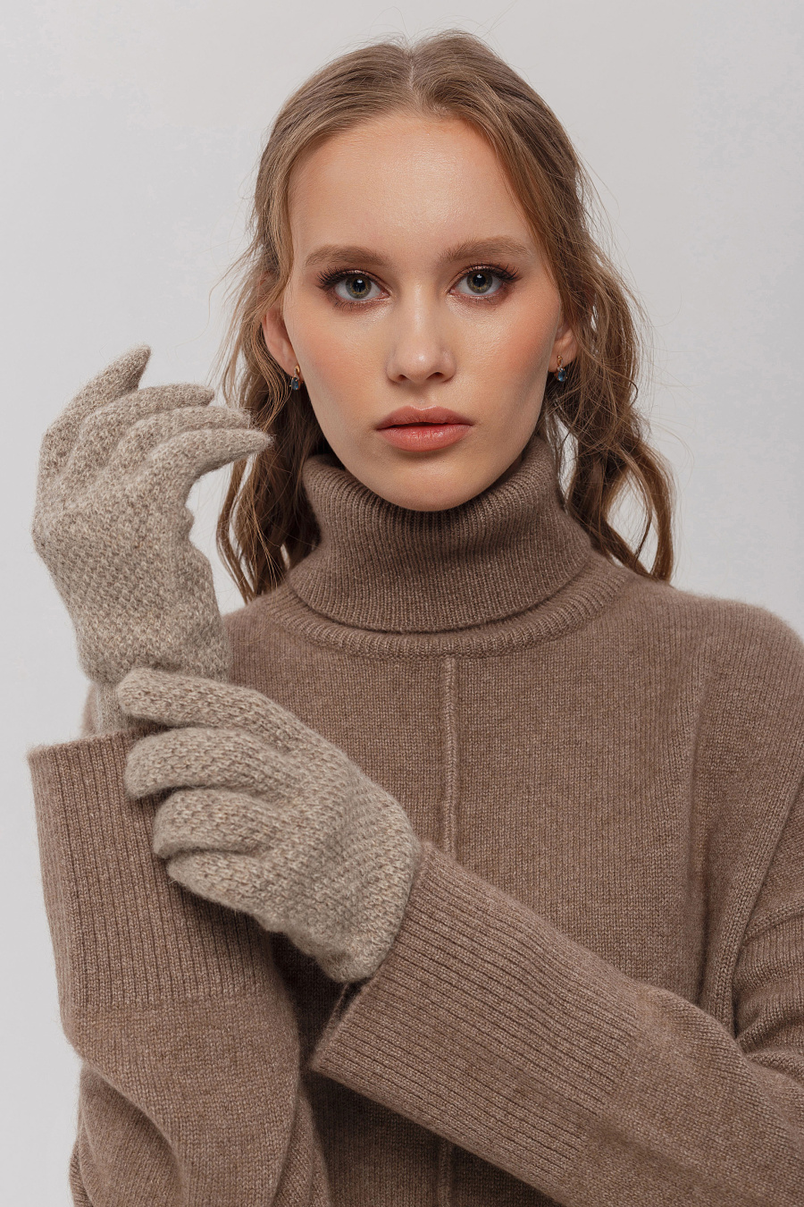 Купить перчатки из 100% натуральной шерсти cashmere house. Цвет: Коричневый букле, Шоколадный букле, Белый букле, Белый, Коричневый, Шоколадный
