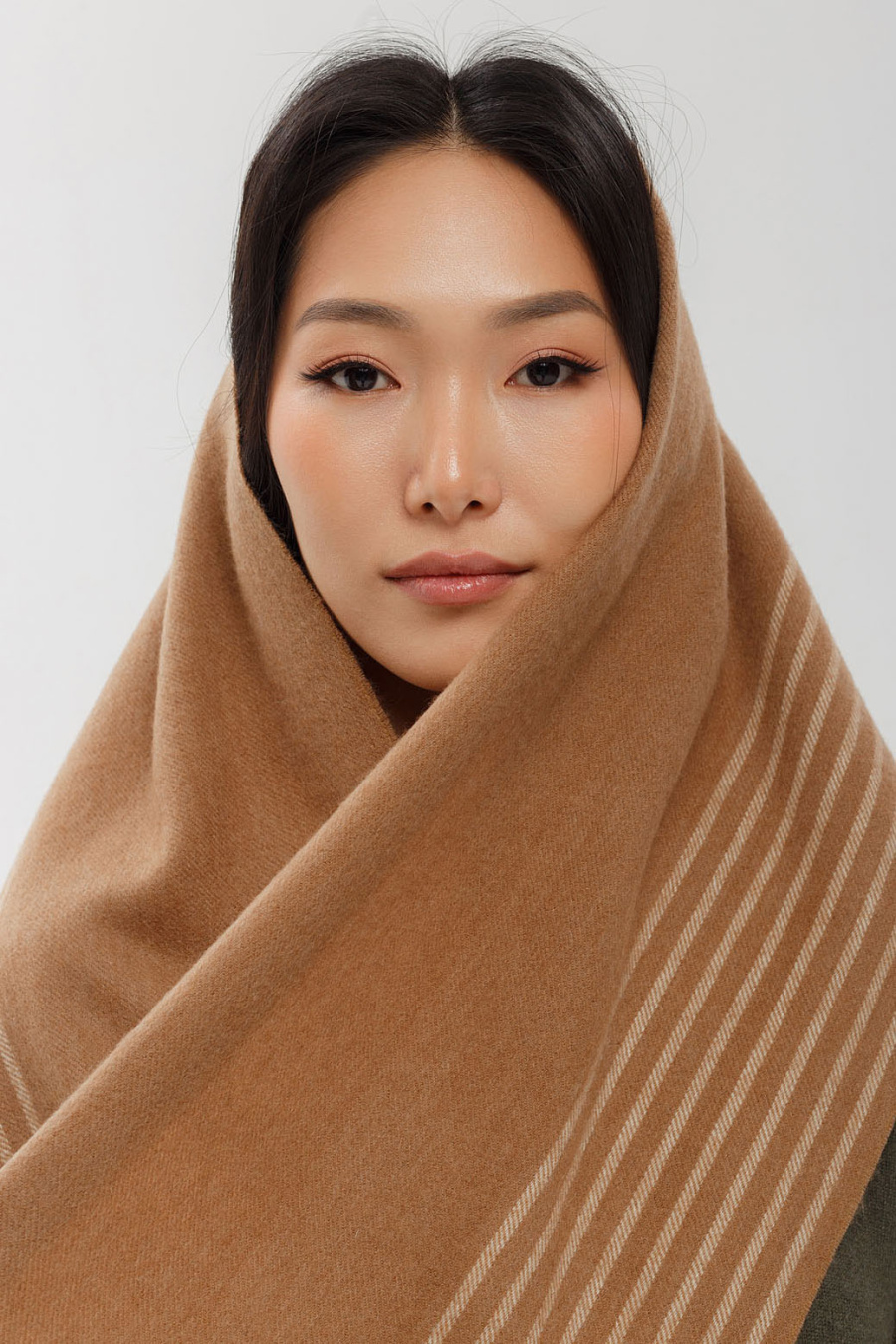 Купить шарф из пуха верблюжонка blue sky. Цвет: Рыжий, Шоколадный