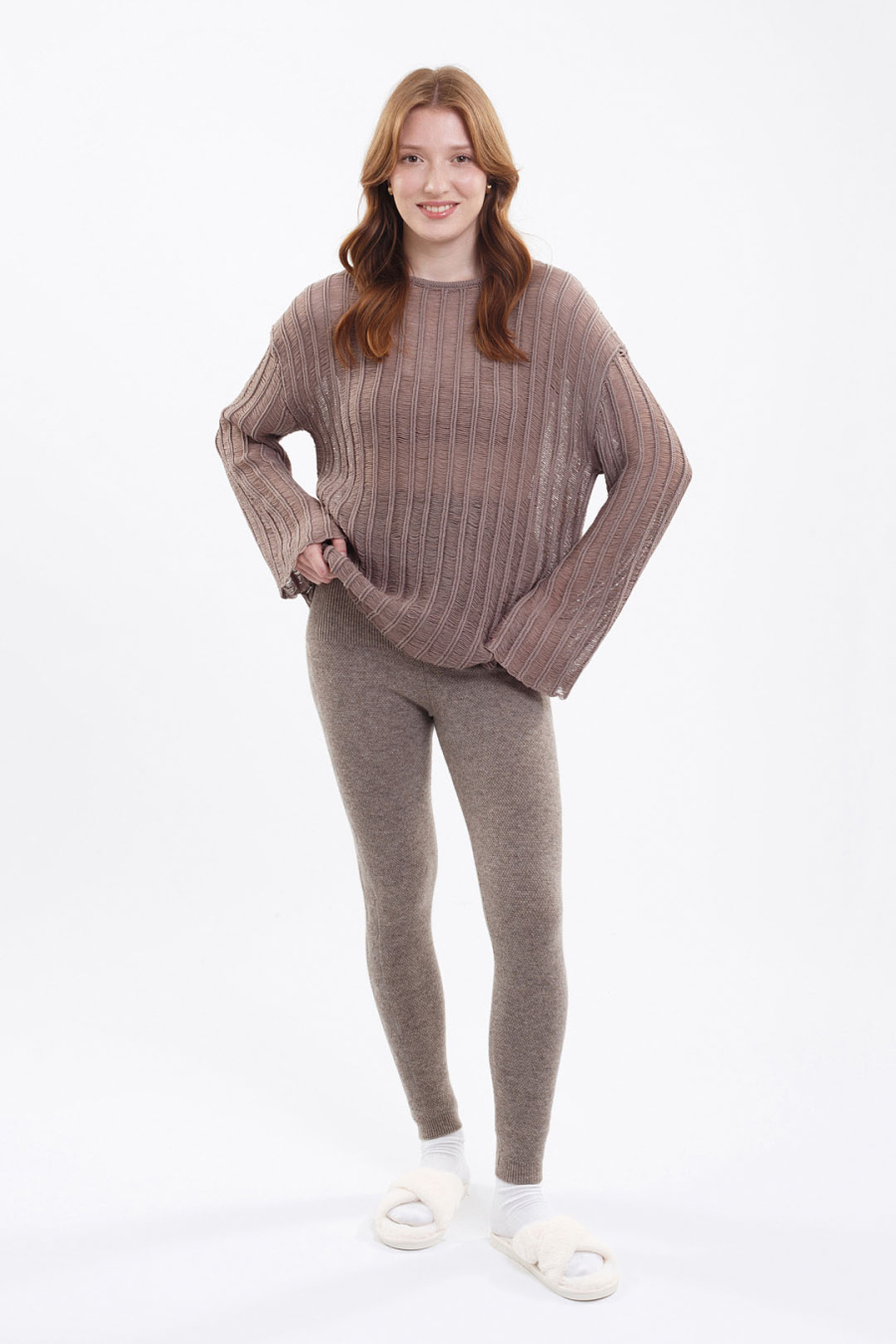 Купить легинсы букле из 100% шерсти tod оймс. Цвет: Чёрный, Шоколадный, Бежевый, Тёмно-серый, Рыжий, Коричневый, Серый
