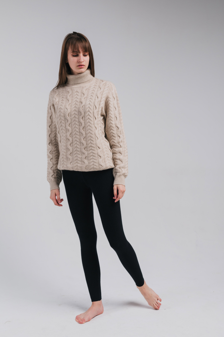 Купить легинсы из 100% кашемира gobi. Цвет: Чёрный, Коричневый, Серый, Чёрно-синий, Графитовый, Бежево-серый, Бежево-коричневый, Тёмно-серый
