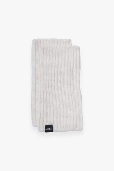 Купить митенки из 100% кашемира bodio's. Цвет: Белый 
