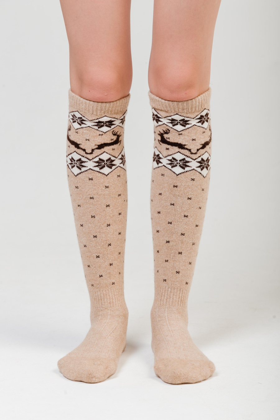 Купить гольфы шерстяные tod оймс. Цвет: Бежевый принт, Серый принт, Коричневый принт, Рыжий принт, Бежево-серый, Рыжий, Бежевый, Серый, Коричневый, Графитовый, Шоколадный принт, Шоколадный, Графитовый принт, Красный
