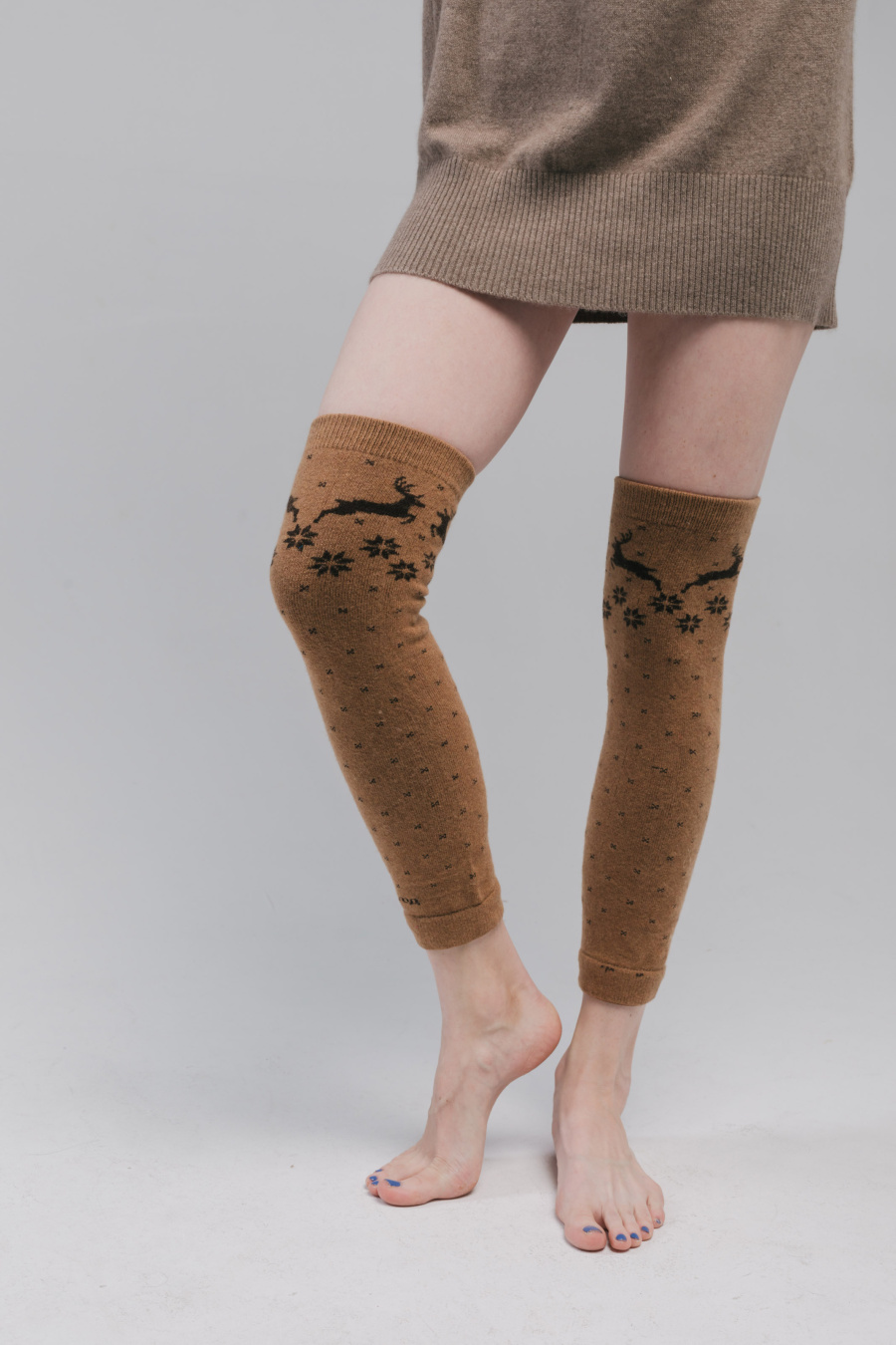 Купить гетры шерстяные tod оймс. Цвет: Бежевый-зелёный принт, Бежевый-хаки принт, Бежевый-голубой принт, Бежевый принт, Принт, Бежевый-синий принт, Графитовый принт, Коричневый принт, Рыжий, В ассортименте, Серый, Коричневый, Графитовый, Бежевый, Шоколадный, Бежевый-фиолетовый принт, Бежевый-красный принт, Рыжий принт, Шоколадный принт, Серый принт
