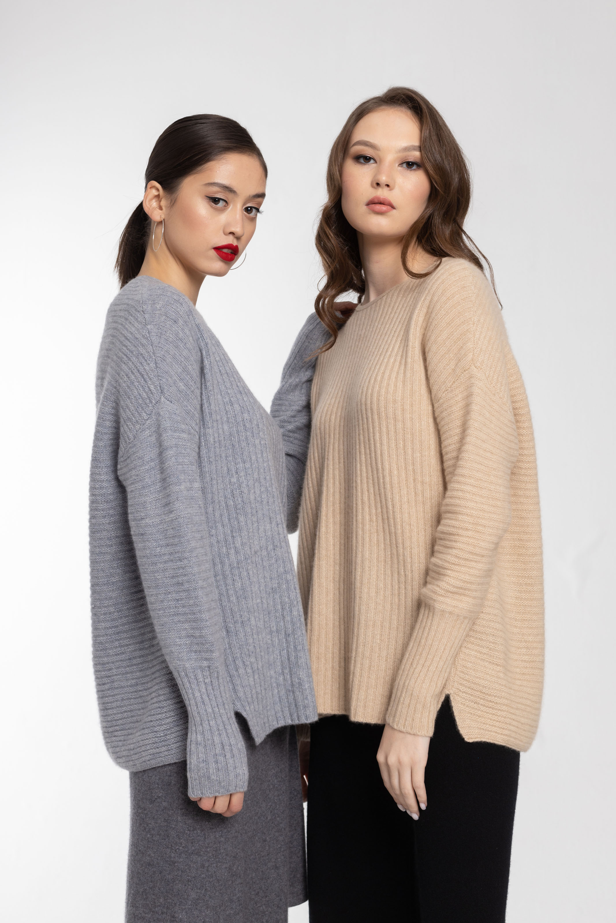 БАЗОВЫЕ ВЯЗАНЫЕ ВЕЩИ ДЛЯ ЖЕНСКОГО ГАРДЕРОБА