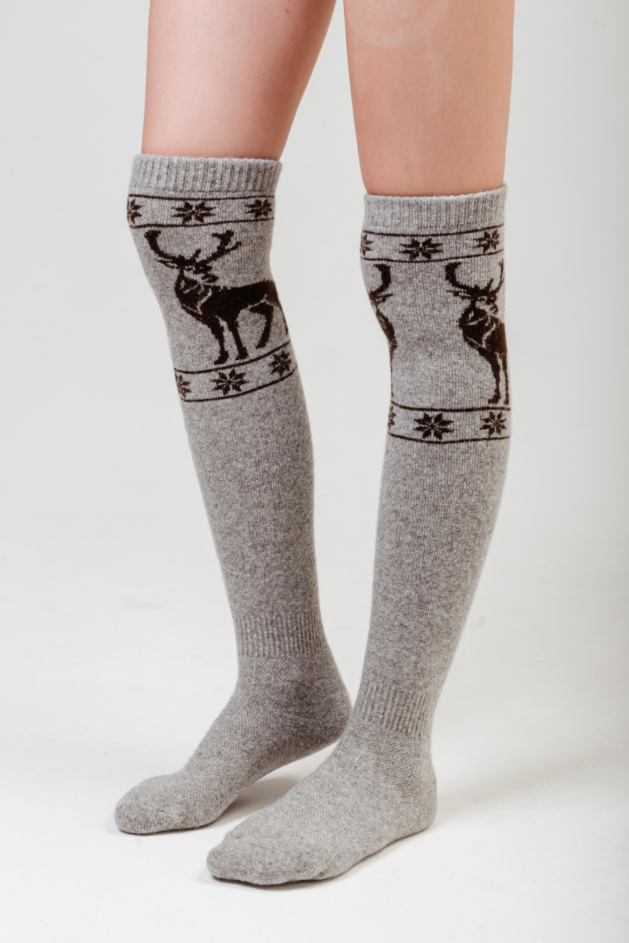 Купить гольфы шерстяные tod оймс. Цвет: Бежевый принт, Серый принт, Коричневый принт, Рыжий принт, Бежево-серый, Рыжий, Бежевый, Серый, Коричневый, Графитовый, Шоколадный принт, Шоколадный, Графитовый принт, Красный
