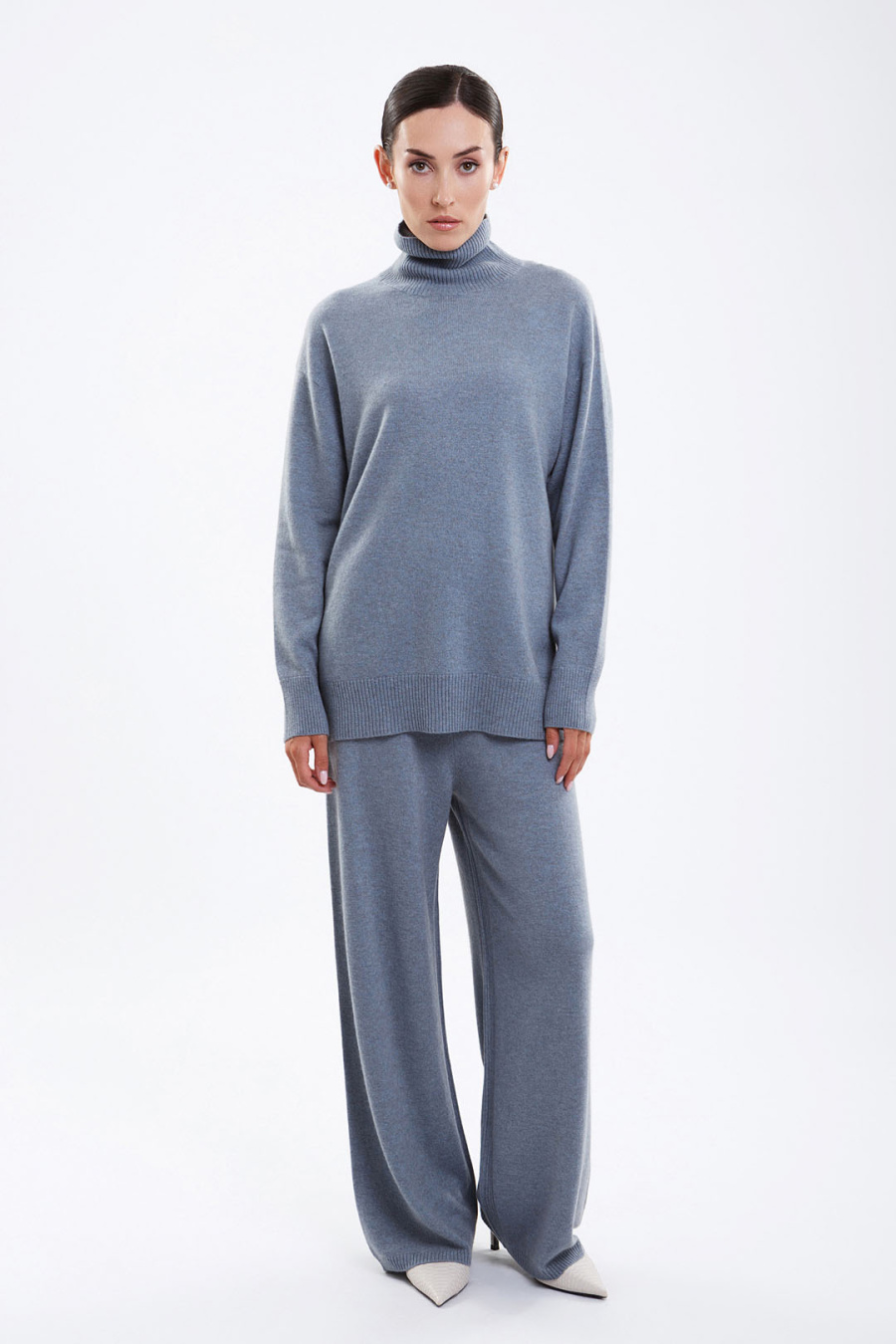 Купить брюки с широким поясом из 100% кашемира cashmere house. Цвет: Серый , Чёрный, Голубо-синий, Коричневый
