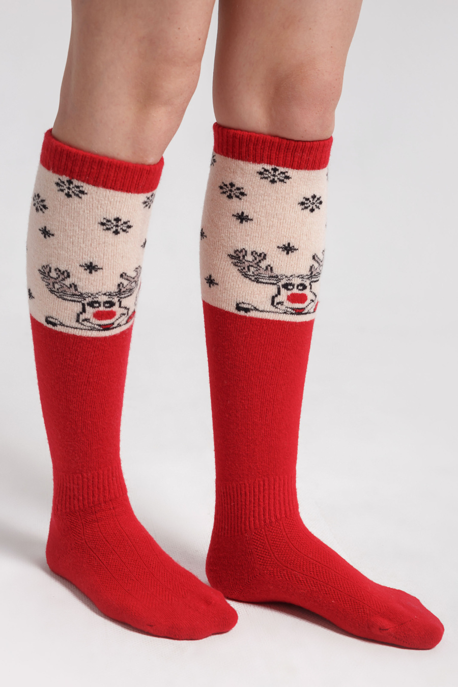 Купить гольфы шерстяные tod оймс. Цвет: Бежевый принт, Серый принт, Коричневый принт, Рыжий принт, Бежево-серый, Рыжий, Бежевый, Серый, Коричневый, Графитовый, Шоколадный принт, Шоколадный, Графитовый принт, Красный
