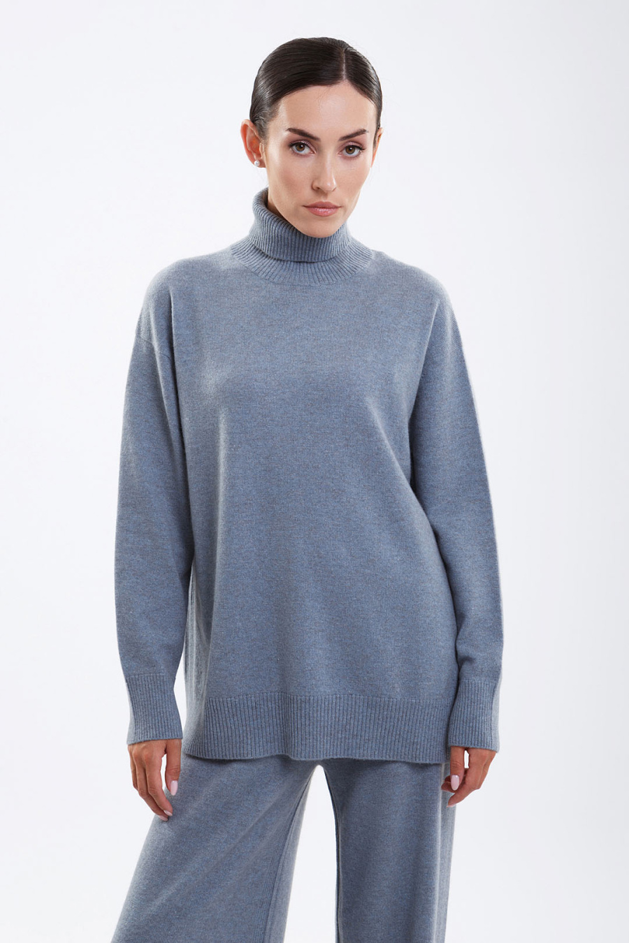 Купить свитер из 100% кашемира cashmere house. Цвет: Бежево-коричневый, Серый , Коричневый, Голубо-синий, Малиново-красный

