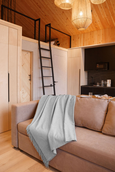 Купить плед из кашемира gobi. Цвет: Тёмно-серый, Бежево-серый, Коричневый, Бежевый , Пастельно-серый, Тёмно-коричневый, Песочно-рыжий
