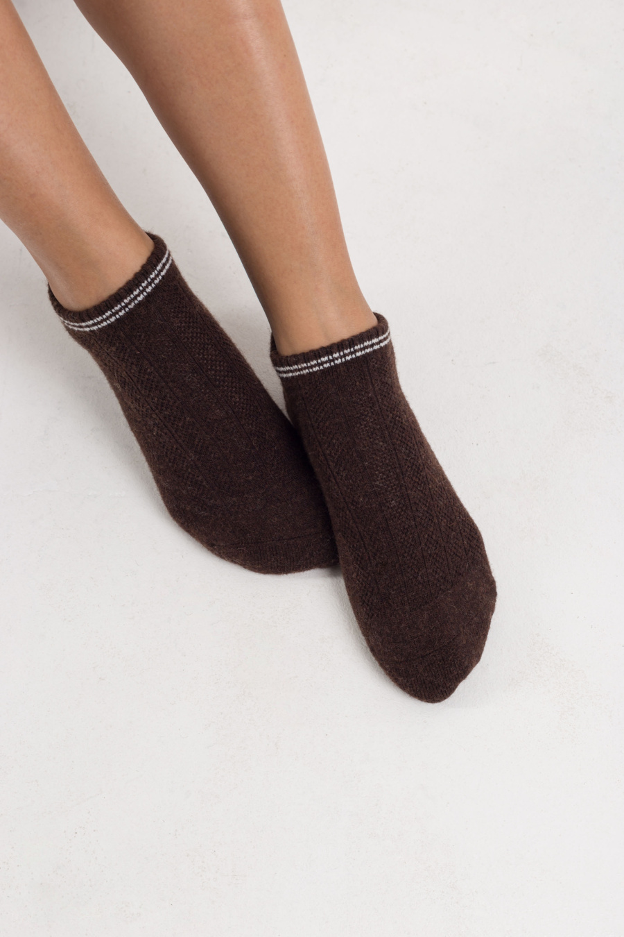 Купить носки спортивные из натуральной шерсти tod оймс. Цвет: В ассортименте, Бежевый, Шоколадный, Серо-графитовый, Бежево-шоколадный, Бежево-рыжий, Серо-шоколадный, Коричневый, Розовый, Рыжий, Серый, Синий, Графитовый, Голубой, Коричнево-шоколадный, Шоколадный с бежевым, Бордовый, Фиолетовый
