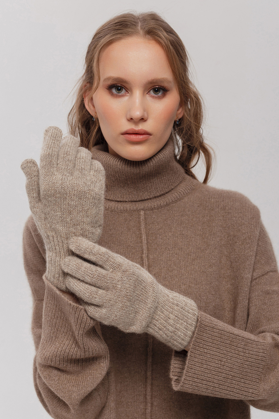 Купить перчатки из 100% натуральной шерсти cashmere house. Цвет: Коричневый букле, Шоколадный букле, Белый букле, Белый, Коричневый, Шоколадный
