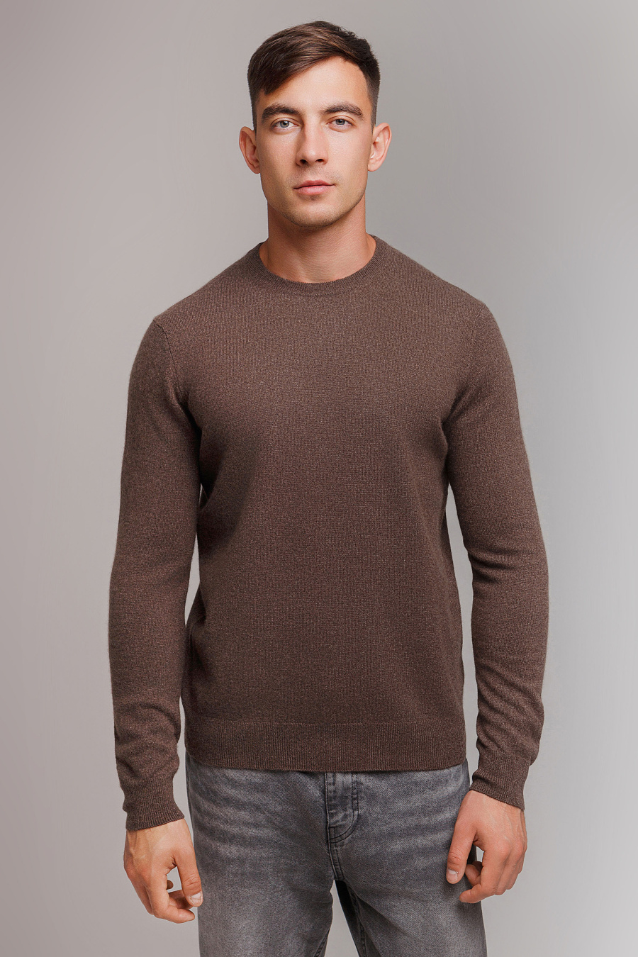 Купить джемпер с круглым вырезом из кашемира gobi. Цвет: Бордовый , Коричневый, Тёмно-серый, Графитовый, Серебристо-серый, Светло-серый, Тёмно-коричневый, Голубой, Чёрно-синий, Серо-голубой, Серый , Сапфировый, Чёрный, Тёмно-синий
