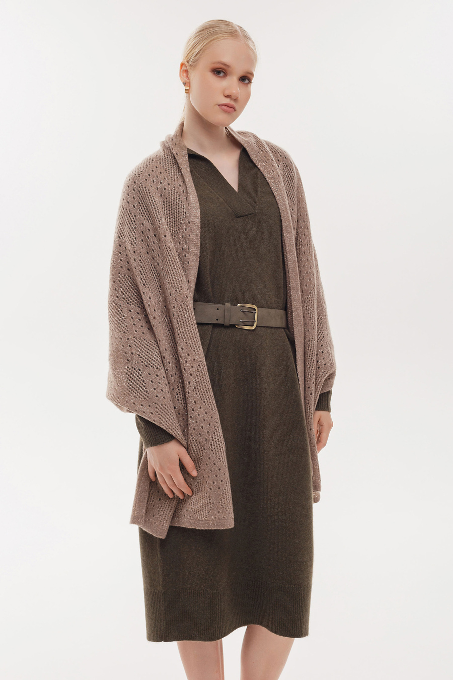 Купить палантин из кашемира goyol. Цвет: Коричневый