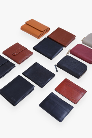 Кошелек кожанный на кнопке AWW2312 MARIS (F, светло-коричневый)