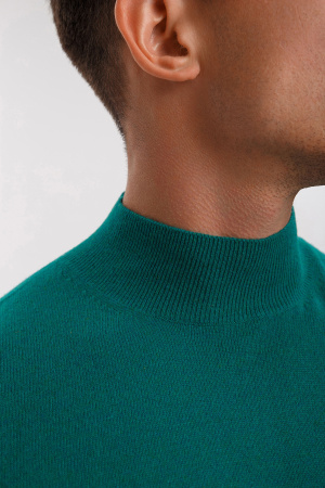 Джемпер муж KM060589 со средней стойкой гоби (XL-50, 1430 изумр)